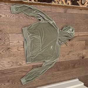 EXTRA SMALL CROPPED VELVET SWEATER